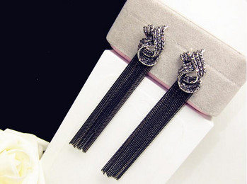 Луксозни ретро обеци с пискюли с кристали Висяща обеца за жени Парти бижута Черни вериги Дълги висящи обеци