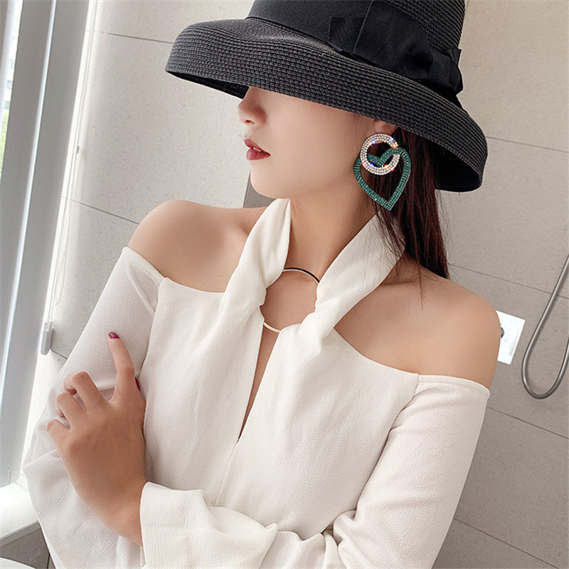 FYUAN Зелени обеци с розови сърца и кристали за жени Извънгабаритни кръгли обеци с капки със страз Изящни обеци Подаръци