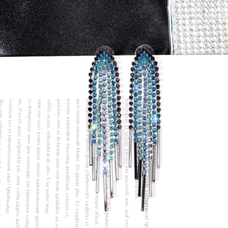 2020 Bling Crystal Дълги обеци с пискюл Сини кристали Waterdrop Геометрични висящи обеци Eardrop за жени Бижута Подарък