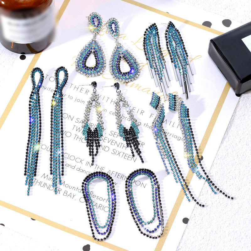 2020 Bling Crystal Дълги обеци с пискюл Сини кристали Waterdrop Геометрични висящи обеци Eardrop за жени Бижута Подарък