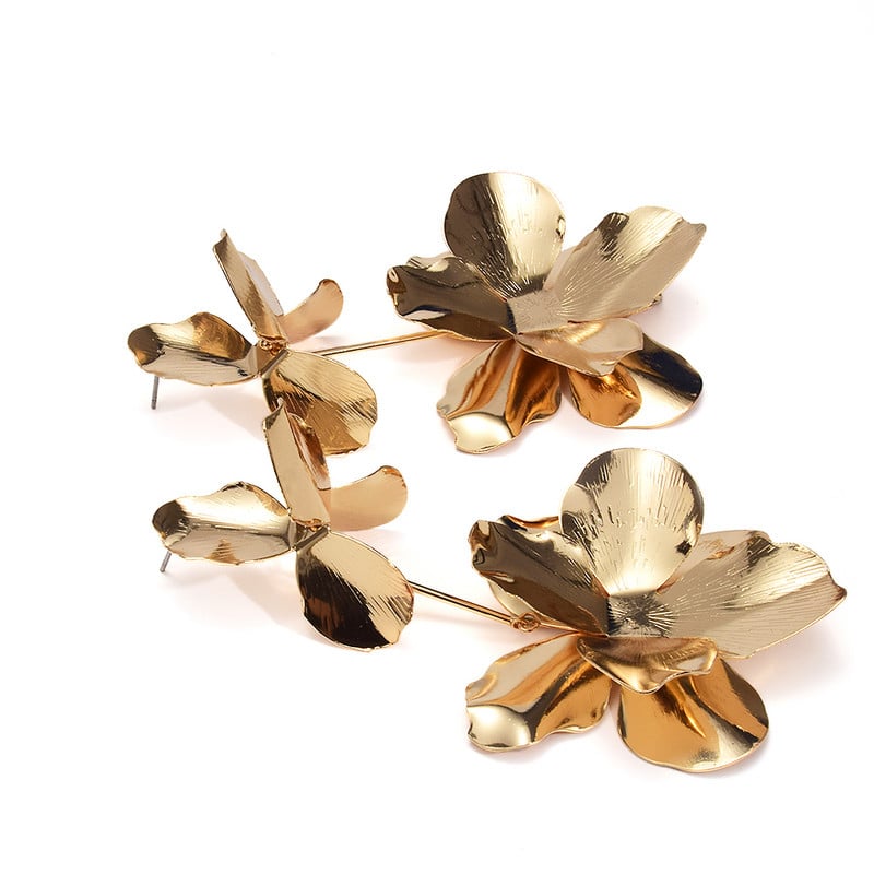 Naujas atvykimas Retro aukso spalvos metaliniai gėlių auskarai geometriniai kabantys auskarai moterims mergaičių vakarėliui madingi papuošalai