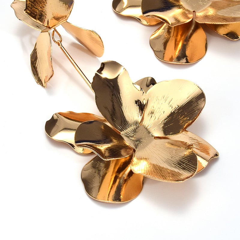 Naujas atvykimas Retro aukso spalvos metaliniai gėlių auskarai geometriniai kabantys auskarai moterims mergaičių vakarėliui madingi papuošalai