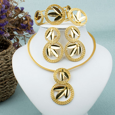 Brazilijos paauksuoti karoliai auskarai Dubajus 4 vnt. papuošalų rinkinys moterims, moterims, elegantiški papuošalai Afrikos Nigerijos vakarėlio aksesuarai