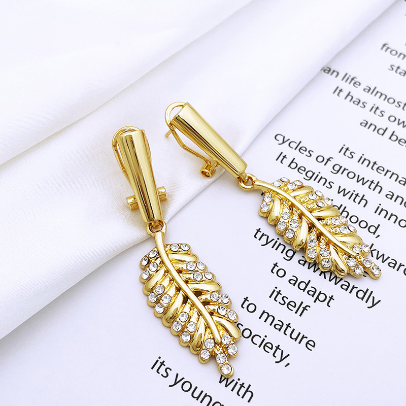 Dubajaus aukso spalvos papuošalų rinkiniai moterims Kalnų krištolinio akmens papuošalų karolių ir auskarų rinkinys ansamblis de bijoux en plaque arba italien