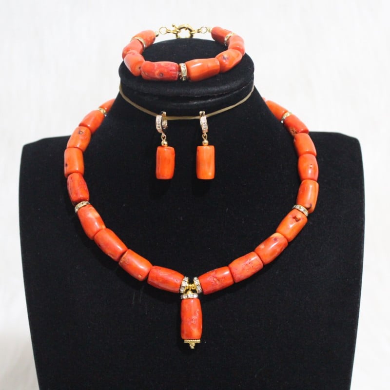 4UJewelry One Row Choker Coral Beads ékszerkészlet karkötővel + fülbevalóval + nyaklánc narancssárga / piros / fehér színű menyasszonyi szett