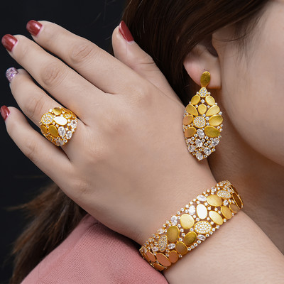 GODKI 2022 New Charms 3PC Narukvica Prsten Set Naušnica Za Žene Vjenčanje Nevjeste Kubični Cirkon Dubai PARTY VJENČANJE Nakit Poklon BOHO