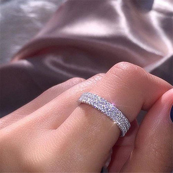 Изискан три реда кристали Дамски пръстен за годежно парти Сватбени бижута Ръчни аксесоари Размер 5-12
