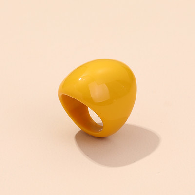 2021-es új gyanta divatos punk nagy gyűrűk női tervezésű akril szabálytalan színes vintage ujjgyűrűk lányok parti ékszerei számára