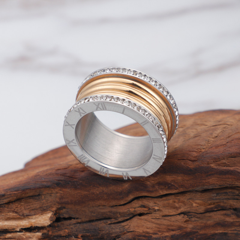 Madingi romėniški skaitmenys moteriški žiedai trispalviai nerūdijančio plieno vestuvinė juosta Prabangi Kalnų krištolinio akmens papuošalų pristatymas