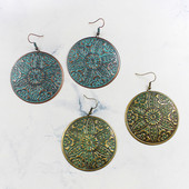 Apvalus raižytas raštas Žiedlapio formos pakabukas Auskarai Etninio stiliaus bronzos antikvariniai gėlių žavesio auskarai moteriški papuošalai