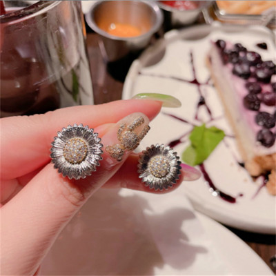 Vintage pitsist kärgstruktuurist karikakra lillega vääriskivist sõrmus värviline vääriskivist tsirkoon laava metallist käevõru kõrvarõngad