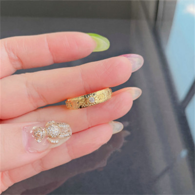 Vintage pitsist kärgstruktuurist karikakra lillega vääriskivist sõrmus värviline vääriskivist tsirkoon laava metallist käevõru kõrvarõngad