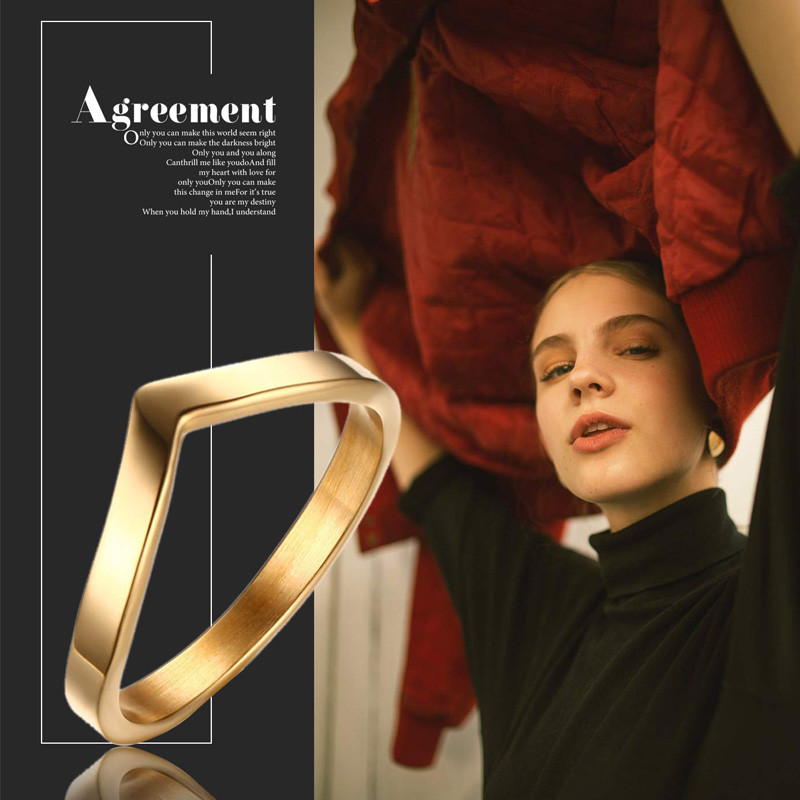 Paprastas „Chevron V“ formos žiedas vakarėliui 316L nerūdijančio plieno madingi papuošalų žiedai moterims