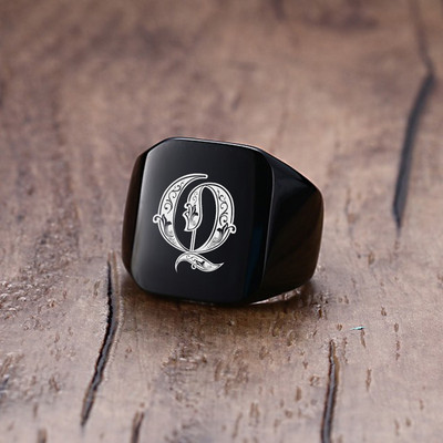 Vnox 18mm stambus žiedas su antspaudu vyrams juodas nerūdijančio plieno graviruotas karališkosios raidės pradinis antspaudo žiedas pagal užsakymą pagamintas papuošalas