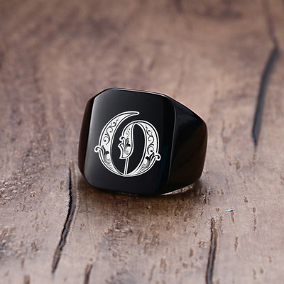 Vnox 18mm stambus žiedas su antspaudu vyrams juodas nerūdijančio plieno graviruotas karališkosios raidės pradinis antspaudo žiedas pagal užsakymą pagamintas papuošalas