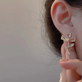 Лято 2022 Нова модна тенденция Елегантни изискани кристални обеци с цветя Циркон Дамски сватбени бижута Подарък за партита на едро