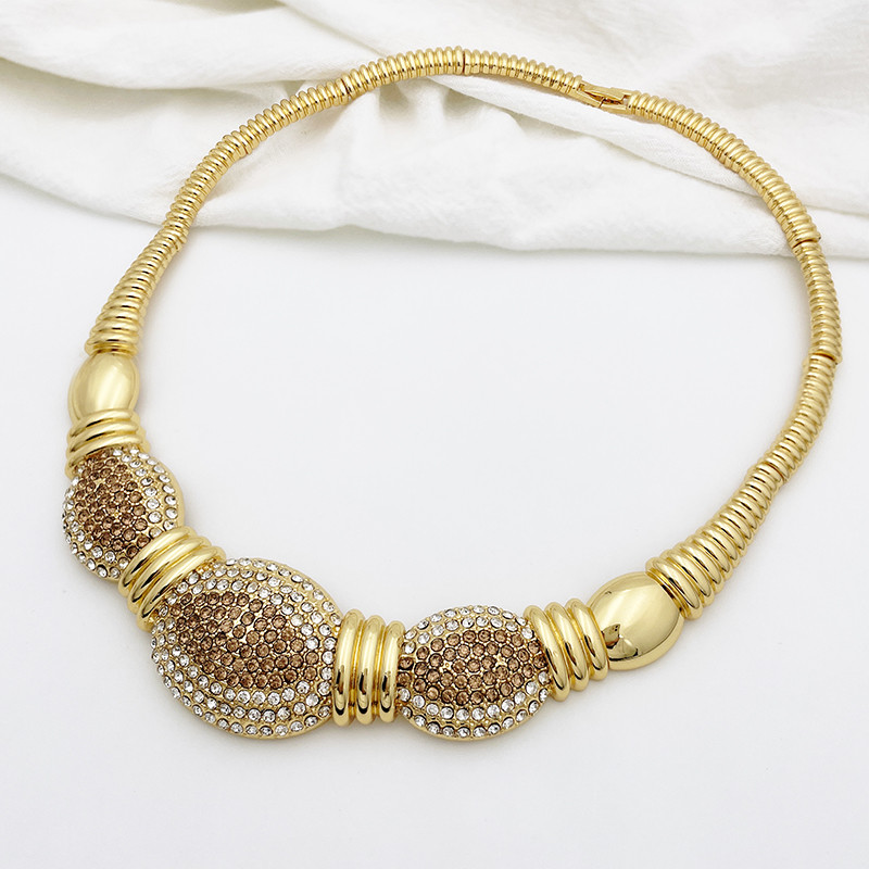 Brazilijos 18k paauksuotų papuošalų rinkinys moterims Aukso spalvos Dubajaus papuošalų karolių rinkinys Graži vestuvių vakarėlio dovana