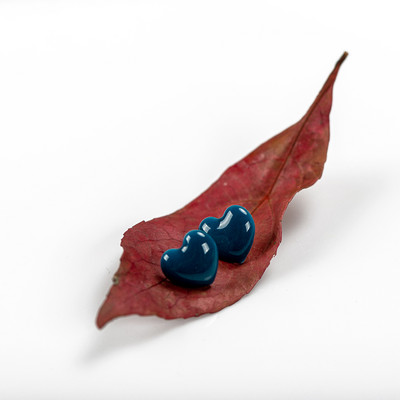 Csodálatos kerámia Nagy szerelem szív alakú fülbevaló többszínű antiallergén fém tűs divatos fülbevaló #LY117