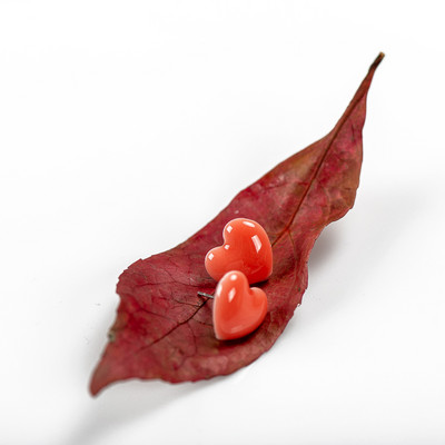 Csodálatos kerámia Nagy szerelem szív alakú fülbevaló többszínű antiallergén fém tűs divatos fülbevaló #LY117