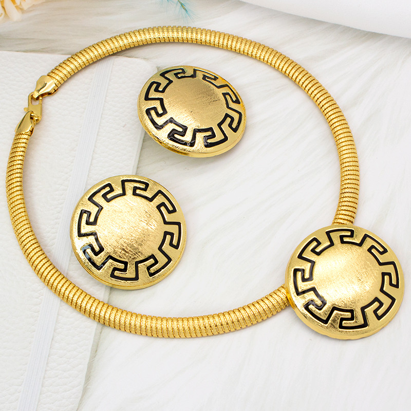 Papuošalų rinkiniai moterims karoliai ir auskarai Dubajaus afrikietiškas 24K paauksuotas vario apskritimo apvalaus rašto vestuvinių papuošalų rinkinys