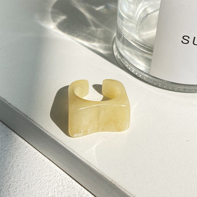 Novo modno šareno prozirno prstenje Nepravilan mramorni uzorak Geometrijska smola Akrilno prstenje Set za žene Nakit Darovi za putovanja