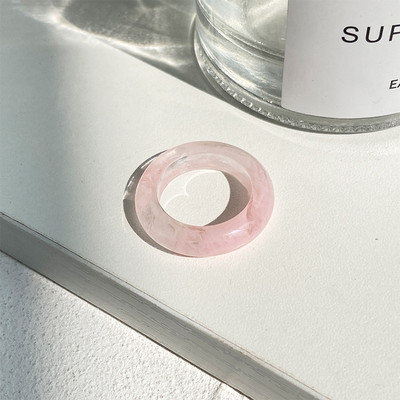 Novo modno šareno prozirno prstenje Nepravilan mramorni uzorak Geometrijska smola Akrilno prstenje Set za žene Nakit Darovi za putovanja