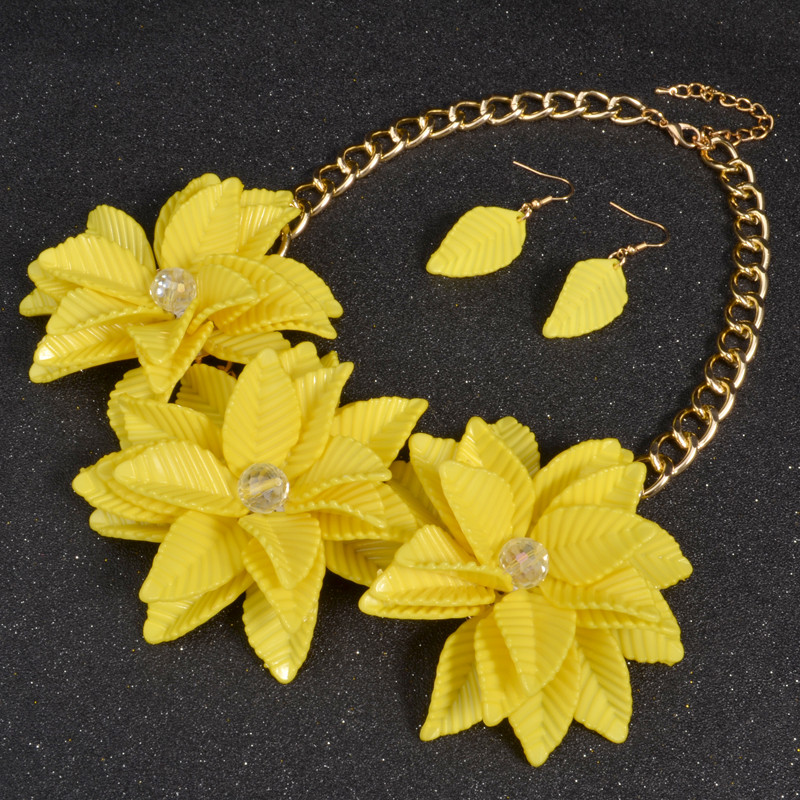 UDDEIN Maxi Choker inkrustuoti karoliai moterims Prabangūs vintažiniai gėlių karoliai ir pakabukas, vestuvių papuošalai, akriliniai apykaklės