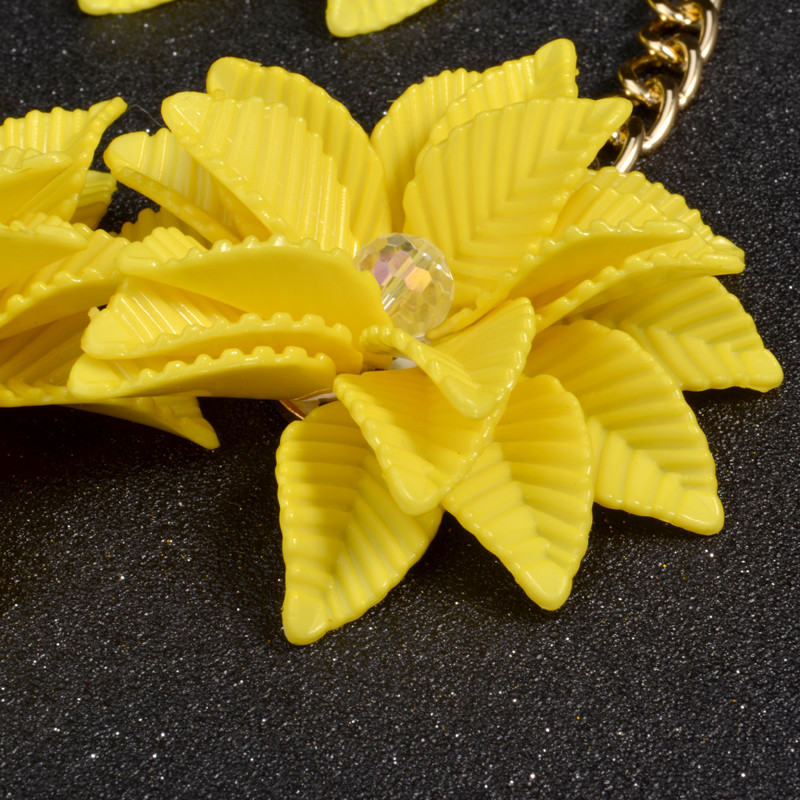 UDDEIN Maxi Choker inkrustuoti karoliai moterims Prabangūs vintažiniai gėlių karoliai ir pakabukas, vestuvių papuošalai, akriliniai apykaklės