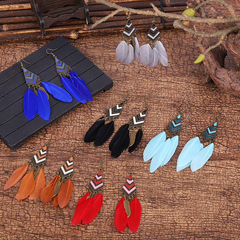 Geometriniai bohemiški vintažiniai kutai, plunksnų auskarai, moteriški papuošalai, madingi, ilga grandinėlė