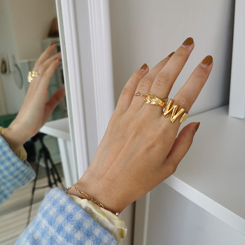 Класически позлатени пръстени с 26 букви за жени Модерен подарък с масивен пръстен с отворен начален пръстен с черна кутия за бижута