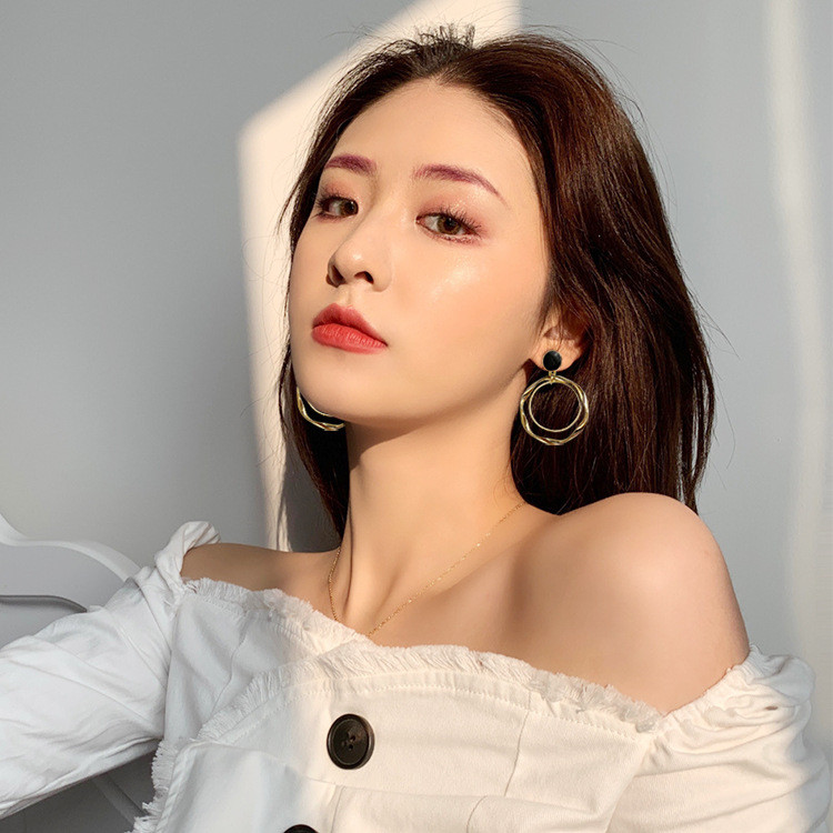 Cercei cu agrafă din metal, la modă, 2020, la modă, geometrice, circulare, fără străpungeri, pentru femei, bijuterii moderne pentru femei
