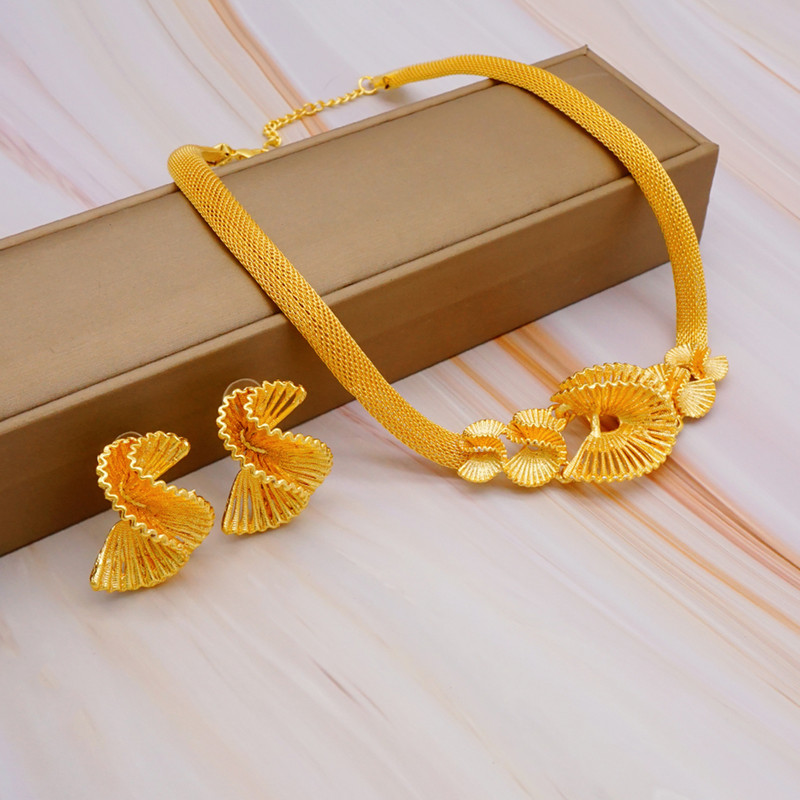 Mados Afrikos Dubajaus aukso spalvos papuošalų rinkinys netaisyklingas pakabukas, karoliai, auskarai, 2 vnt., Moterų vestuvių vakarėlio dovanos