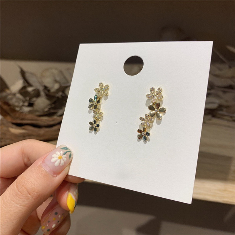 2022-es új, gyönyörű kristályvirágú csepp fülbevaló nőknek koreai temperamentum, hosszú bojtos fülbevaló Divatékszer, lányos parti ajándék