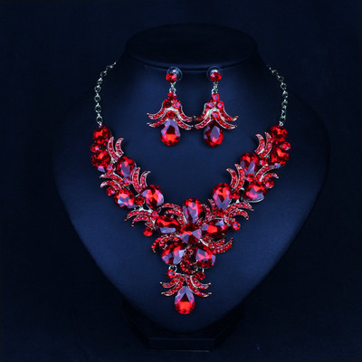 Unikalus moteriškas krištolo Higanbanos gėlių kaklo kaklo auskarų rinkinys Prabangus Kalnų krištolo papuošalų rinkinys Moteriški žavūs vakarėlio aksesuarai