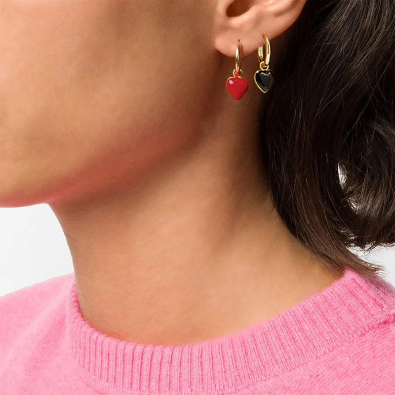 MC Huggie auskarai su emaliu Rožinė Mėlyna Juoda Balta Raudona Širdies pakabukai Pendientes Nauji Moteriški ausų lankeliai