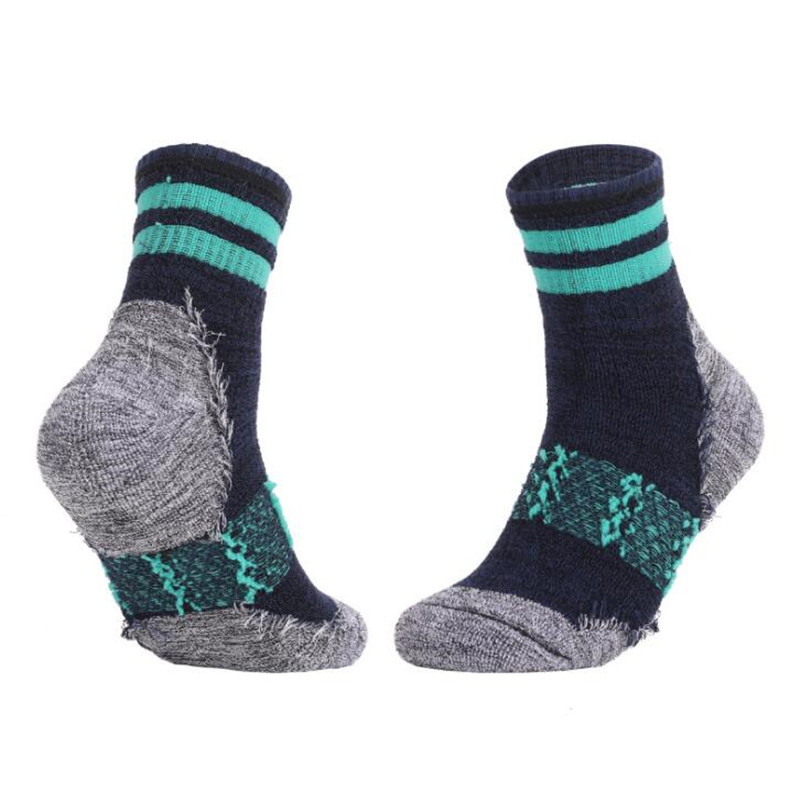 Téli pamut vastagabb meleg sízokni Horgászat Férfi Női Futás Kerékpározás Sportzokni Hegymászás Túrázás Termálzokni