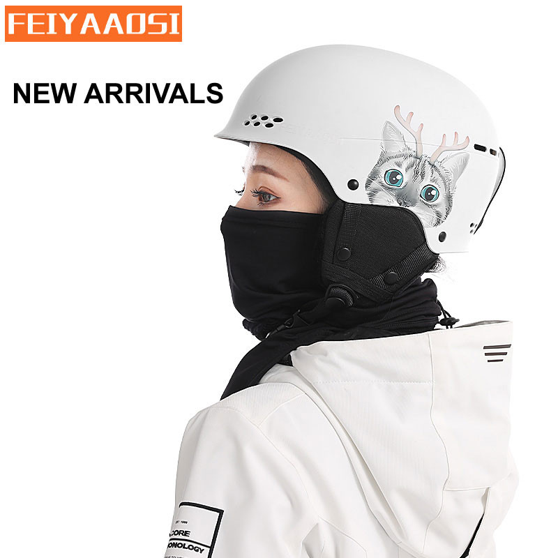 Naujas slidinėjimo šalmas Pusiau uždengtas apsauginis šalmas, skirtas dviračių slidinėjimo snieglenčių sportui lauke, suaugusiems ir vaikams