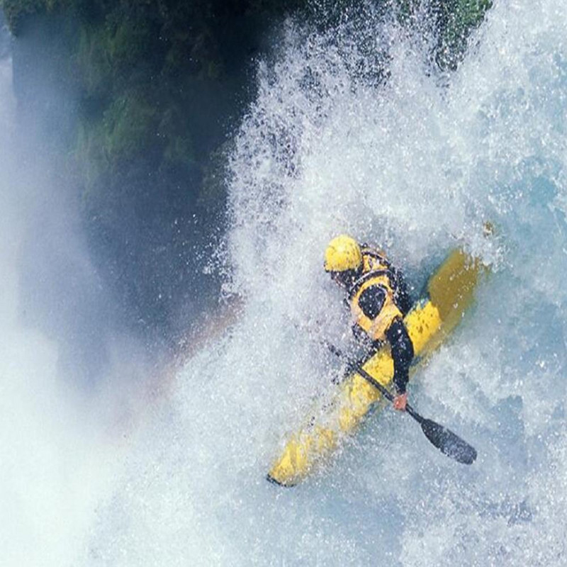 Mounchain Unisex bezpečnostné ochranné vybavenie vodné lyžovanie prilba plachtenie surfovanie športová bezpečnostná prilba