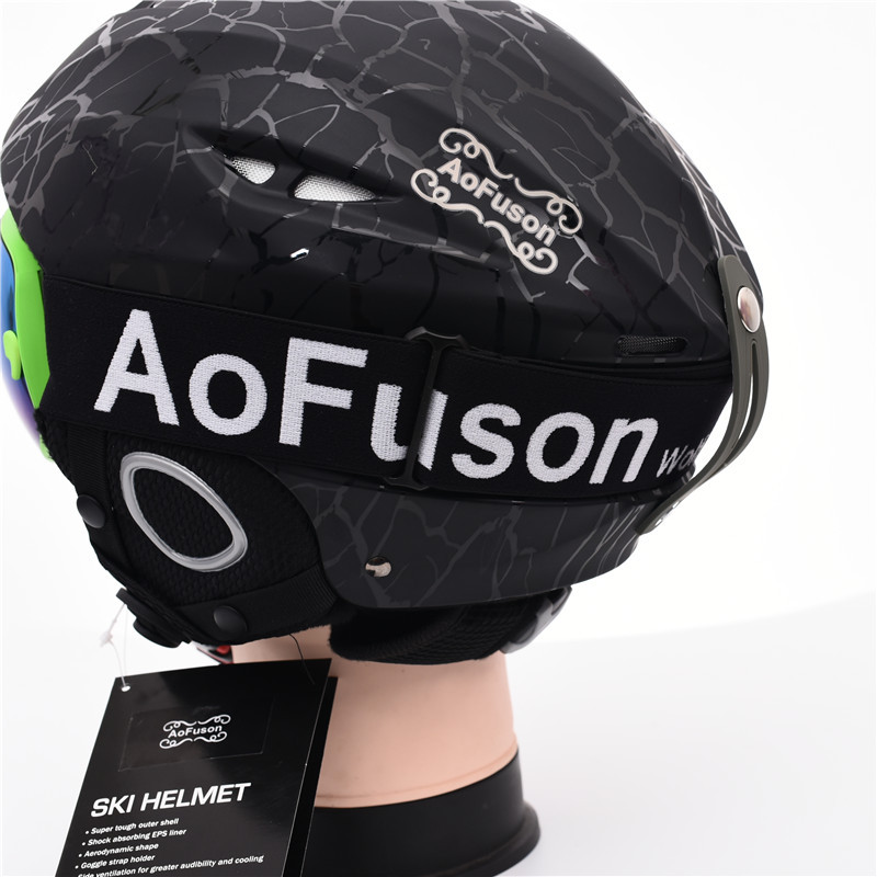 Snieglenčių slidinėjimo šalmas su nerasojančiais slidinėjimo akiniais Integruotas kvėpuojantis šalmas, dviejų sluoksnių Big Vision slidinėjimo akiniai