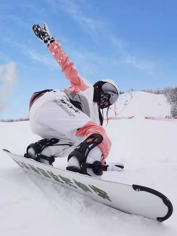 Novo modno odijelo za snowboard 2022. Muško Žensko Skijaški komplet majica s kapuljačom Zimski otporan na vjetar Vodootporna topla jakna Hlače Skijaško odijelo Snježni kombinezon