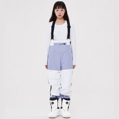 Moteriškos slidinėjimo kelnės Naujos profesionalios pakabinamos, vandeniui atsparios, vėjui atsparios snieglenčių kelnės, laisvos violetinės vientisos kelnės