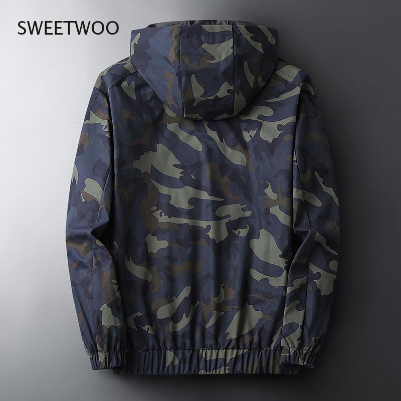 Vyriška kamufliažinė striukė su gobtuvu, 2021 m. pavasario Korėjos lauko laisvalaikio gatvių apranga, vyriška kvėpuojanti karinė kamufliažinė vėjo striukė