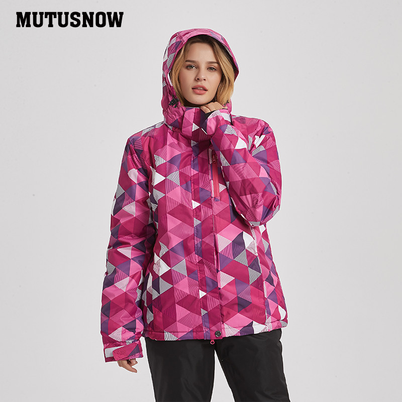 2020 m. Nauja žiemos stovyklavietė Žygiai Slidinėjimas Moteriška slidinėjimo striukė Orui pralaidi sportinė apranga su gobtuvu moteriška, vandeniui atspari viršutinė snieglenčių striukė