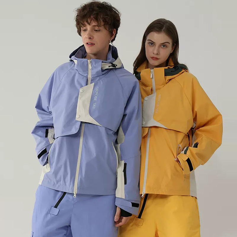 Žiemos nauja viršutinė slidinėjimo striukė Lauko žygio striukės Snieglenčių striukė, vėjui nepralaidi, vandeniui atspari slidinėjimo kostiumas vyrams, moteriškas, laisvas paltas su gobtuvu