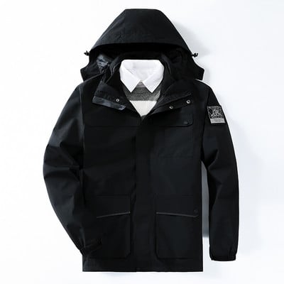 Vyrų ir moterų padėtis To paties stiliaus striukės, pūkiniai alpinizmo kostiumai ir pūkiniai stori slidinėjimo kostiumai