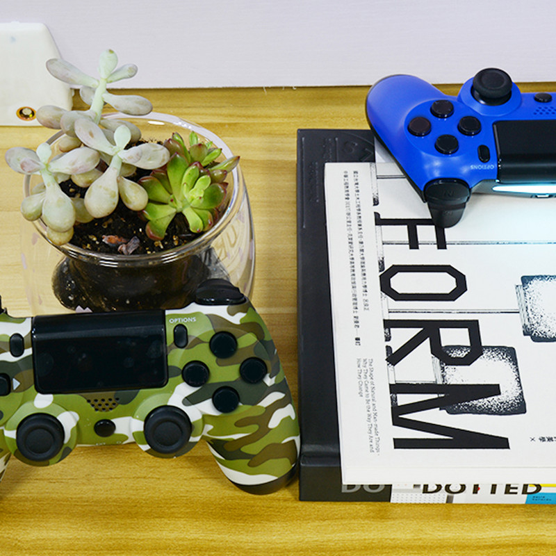 Juhtkang PS4 juhtmevaba Bluetooth-ühilduva kontrolleri jaoks Sony mängupuldi/Pro/Slim/PC/ipad jaoks PS4 kontrolleri vibratsiooniga mängupuldi jaoks