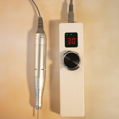 Elektromos manikűrfúró, 42 W-os, hordozható, vékony USB-ellátású újratölthető körömfúró Pro 30000 RPM manikűrgép körömreszelő bitekkel