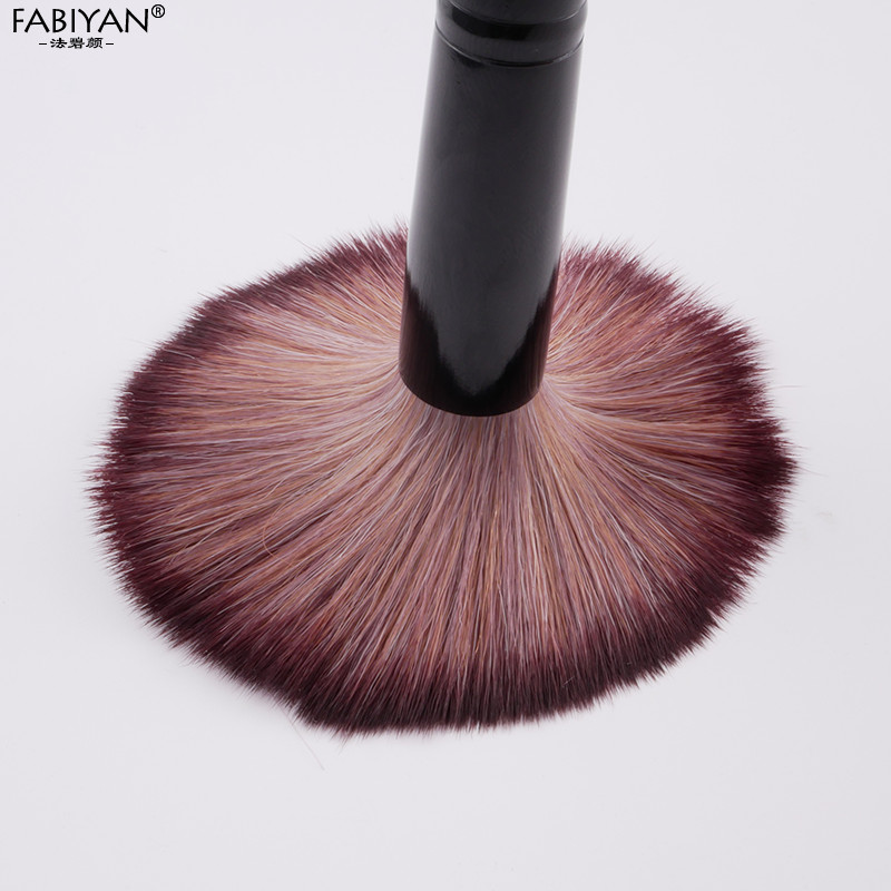 Maniküürikomplekt Küünenaha tõukurlõikurid Küünekunsti viilid Puhver lihvimistööriist Puhastuspintsel Käärid Surnud naha eemaldaja täpipliiats