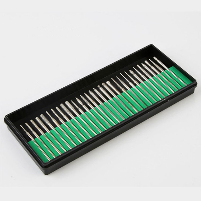 30 бр./компл. Свредла за нокти Комплект свредла за фрезоване на маникюр Сплав за шлифоване на главата Свредла за педикюр Аксесоари за електрическа бормашина за маникюр