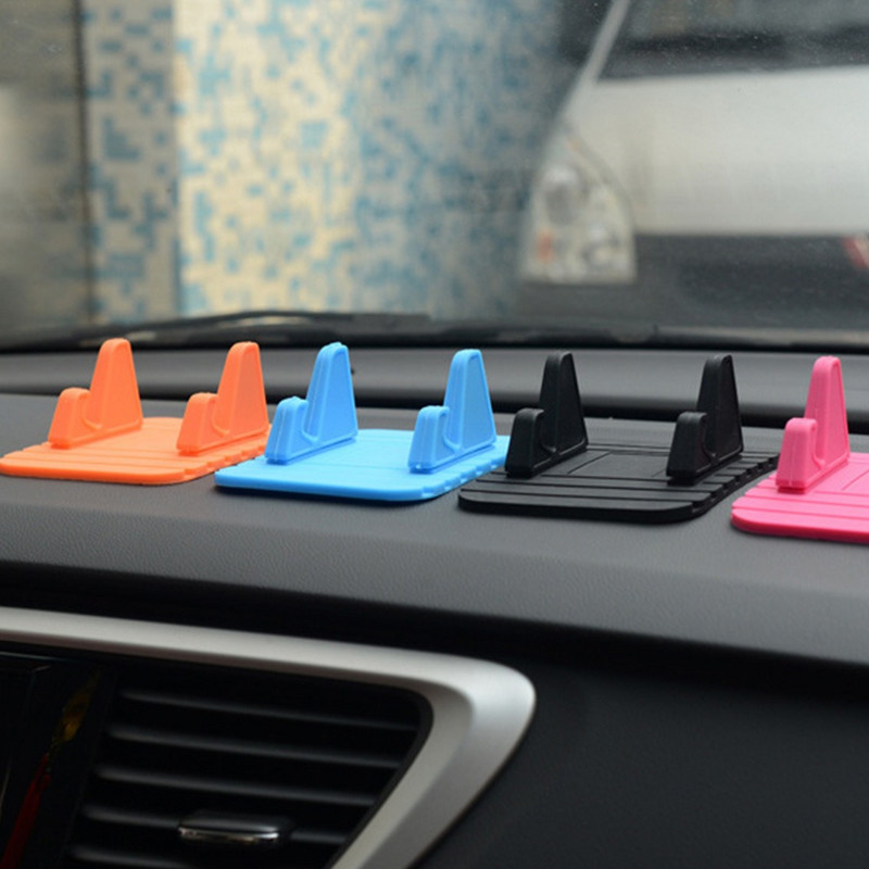 Silikonski protuklizni držač za mobitel u automobilu Podloga za postolje za nadzornu ploču Univerzalni GPS nosač za iPhone Samsung Xiaomi Huawei
